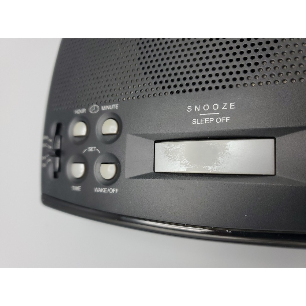 Vintage GE 7-4836B AM/FM Digital Alarm Clock Radio Snooze  Black Green LED Retro - Picture 11 of 16